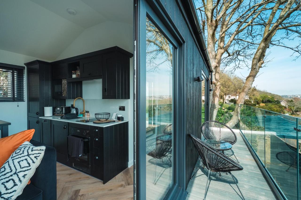 Apartamento Priory Bay Escapes - Visum Tenby Exterior foto